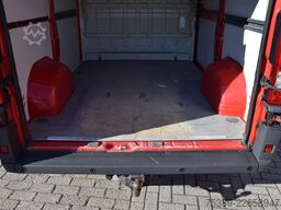 Peugeot Boxer  333 L1H1 2,0 HDI Klima AHK Standheizung