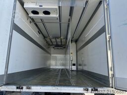 IVECO Stralis AD 190 330 / Carrier MT 1250 / 3 x Lager