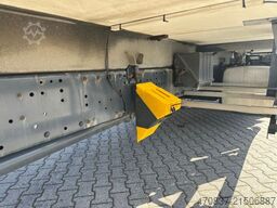 IVECO Stralis AD 190 330 / Carrier MT 1250 / 3 x Lager