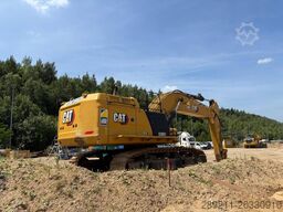 CAT 374 (On Transport)