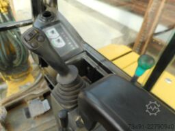 Takeuchi TB 235 mit Powertilt