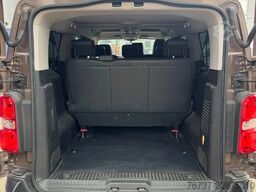 Toyota **PROACE-EURO6D-9SEATS**