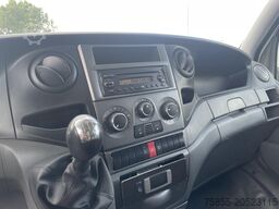 Iveco Daily 35C11 Closed Box / 750 KG Loading Lift / ...