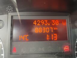 Iveco Daily 35C11 Closed Box / 750 KG Loading Lift / ...