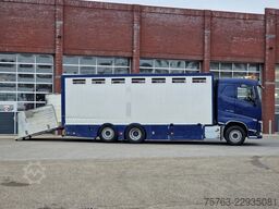 Volvo FH 13.420 6x2 - 1 deck livestock + 2 deck Michi...