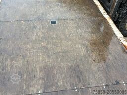 Krone Plattform 7,45m mit Steckrungen mittig