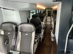 Neoplan Skyliner L