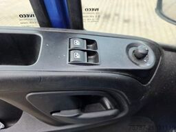 IVECO 72-210 KJoffer mit Ladebordwand,AHK, Blatt/ Luft