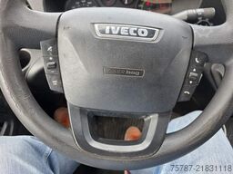 IVECO 72-210 KJoffer mit Ladebordwand,AHK, Blatt/ Luft