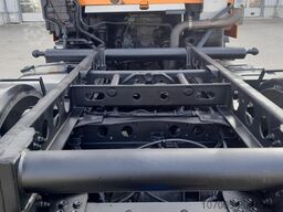 Mercedes-Benz Unimog U 430 mit Jotha Absetzer CombiCon 5018 U