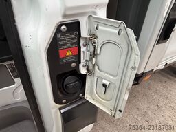 MERCEDES-BENZ Sprinter 313 Cdi Pritsche Klima Motor Defekt Eu4
