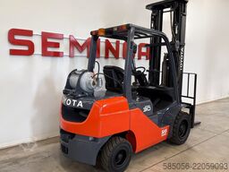 Toyota 11252 - 8FGF30
