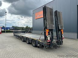 Broshuis 3ABSD Lowloader 3-axle / GVW: 59.000kg / Neck: ...