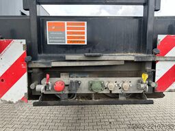 Broshuis 3ABSD Lowloader 3-axle / GVW: 59.000kg / Neck: ...