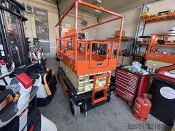 Van Hek Trading B.V. Van Hek Trading B.V. Van Hek Trading B.V.