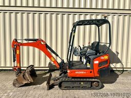 KUBOTA KX015-4 / 1.077 H / 4 x Löffel