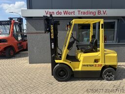 HYSTER H2.50XM Triplo 465 Freelift / Sideshift Isuzu Diesel