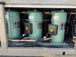 New Industrial Chiller YORK - 520.6 KW | With warranty