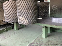 Grimme Kreuzholzsäge DW-V2-H2-200/200