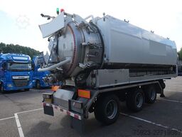 Ligthart 3 axle high pressure and suck 27 m3 tipper tank...