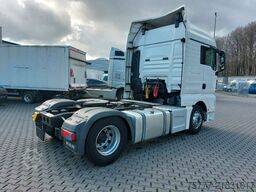 MAN TGX 18.500 XLX-INTARDER-2 Tanks