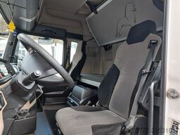 MAN TGX 18.500 XLX-INTARDER-2 Tanks