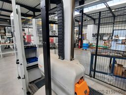 MAKINO V56-5XB + 3R System robot cell