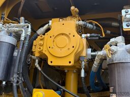 CATERPILLAR 352 mit CE und EPA