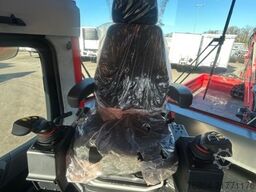 MERCEDES-BENZ AROCS 3552 ZUR HACKMASCHINENBESCHICKUNG,  EPSILON M100L86