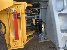 Liebherr 566 XPower