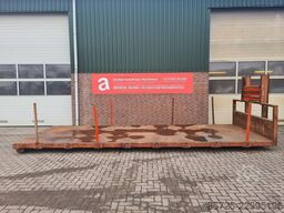  Container flat