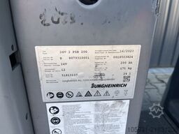 Jungheinrich EZS130
