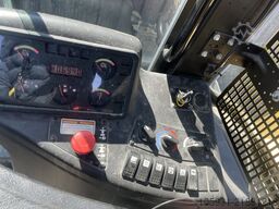 Hyster H20XM-9
