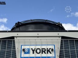 New Industrial Сhiller/Heat pump YORK 159/160 kW | With warranty