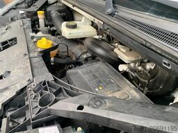 Renault Trafic T27 Van - Km: 105.000 -