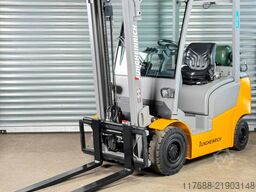 Jungheinrich TFG 320 - Service Neu - nur 2508 Std. KUBOTA MOTOR