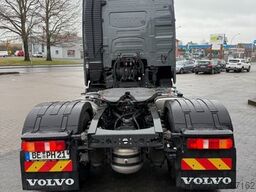 VOLVO FH 500  2-L HY  ADR  GLOBETROTTER