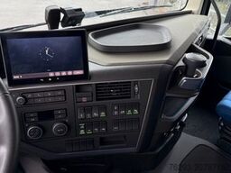 VOLVO FH 500  2-L HY  ADR  GLOBETROTTER