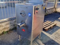 MEAT GRINDER WITH MIXER AK RAMON 32