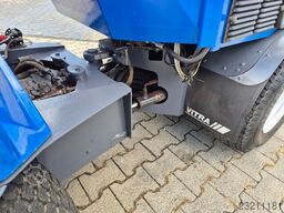 Vitra 2060 4WD - Plow - Sweeper