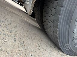 DAF XF 105.460 * RETARDER * AHK * 1. HAND *LIFTACHSE