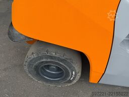 Still RX70-25T