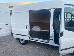 Ford Transit Kasten L1H2 - viele Neuteile