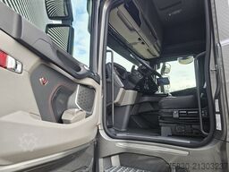 Scania S520 V8 4x2 / RETARDER / FULL AIR / PTO