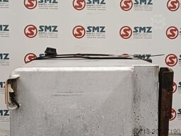 Renault Occ hydraulische tank 250L + materiaalkast Renault