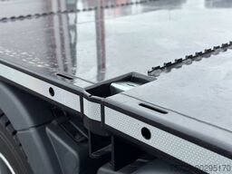 MAN TGS 33 520 6x6BL Kurzholz Plattform Epsilon Kran