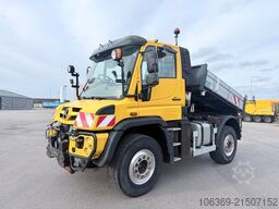 UNIMOG U serie 427 4x4 Tipper / Kipper / Hydrostat