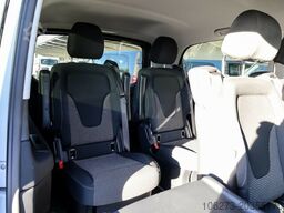 Mercedes-Benz EQV 300 lang,7Sitze,2Schiebetüren,Distronic,LED
