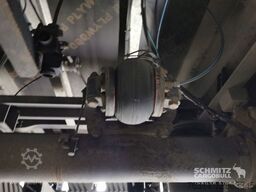 Schmitz Cargobull Curtainsider Standard Staplerhalterung Getränke