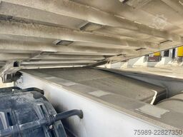 Benalu BENALU 65 m3 volume 6380 kg, MERCEDES AXLES, DI...